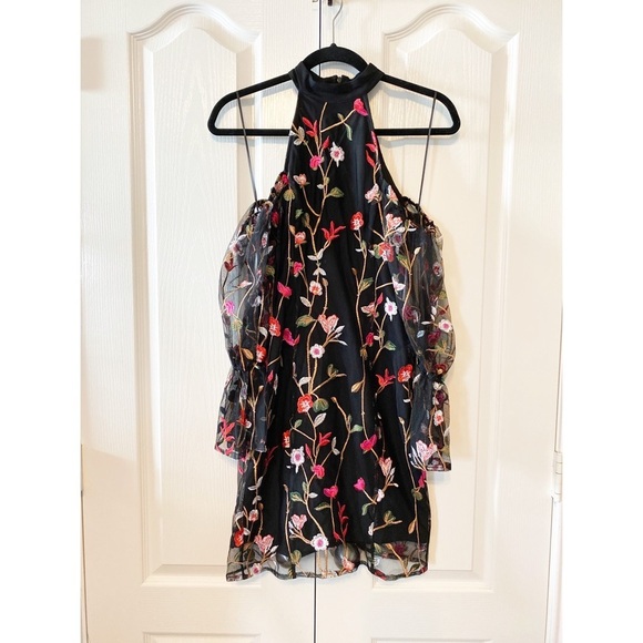 Guess woman’s Embroidered Dress Jet black size 0 - Picture 1 of 13